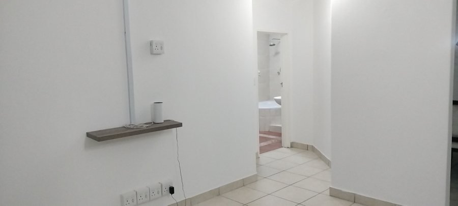 3 Bedroom Property for Sale in Gustrouw Western Cape
